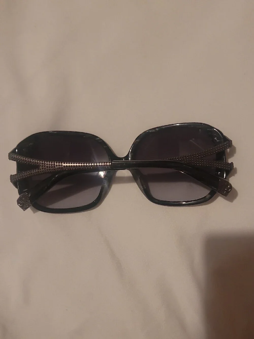 Rock & Republic Black Sunglasses with Gradient Gray Lenses